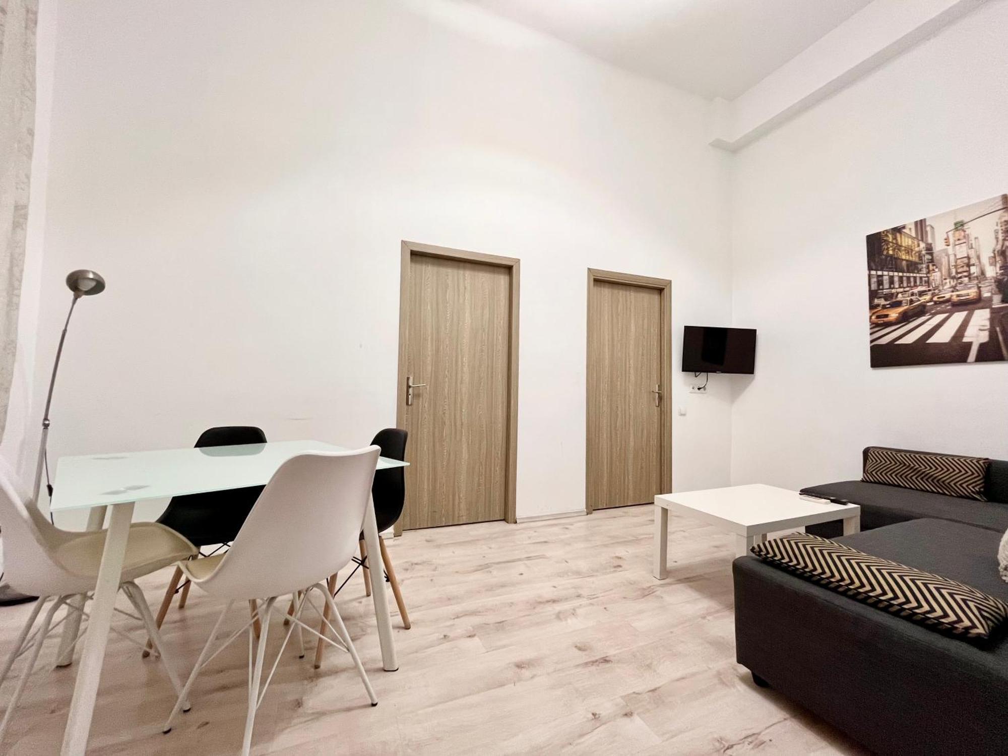 Old Town - Ultra Central Apartment Bucharest Luaran gambar