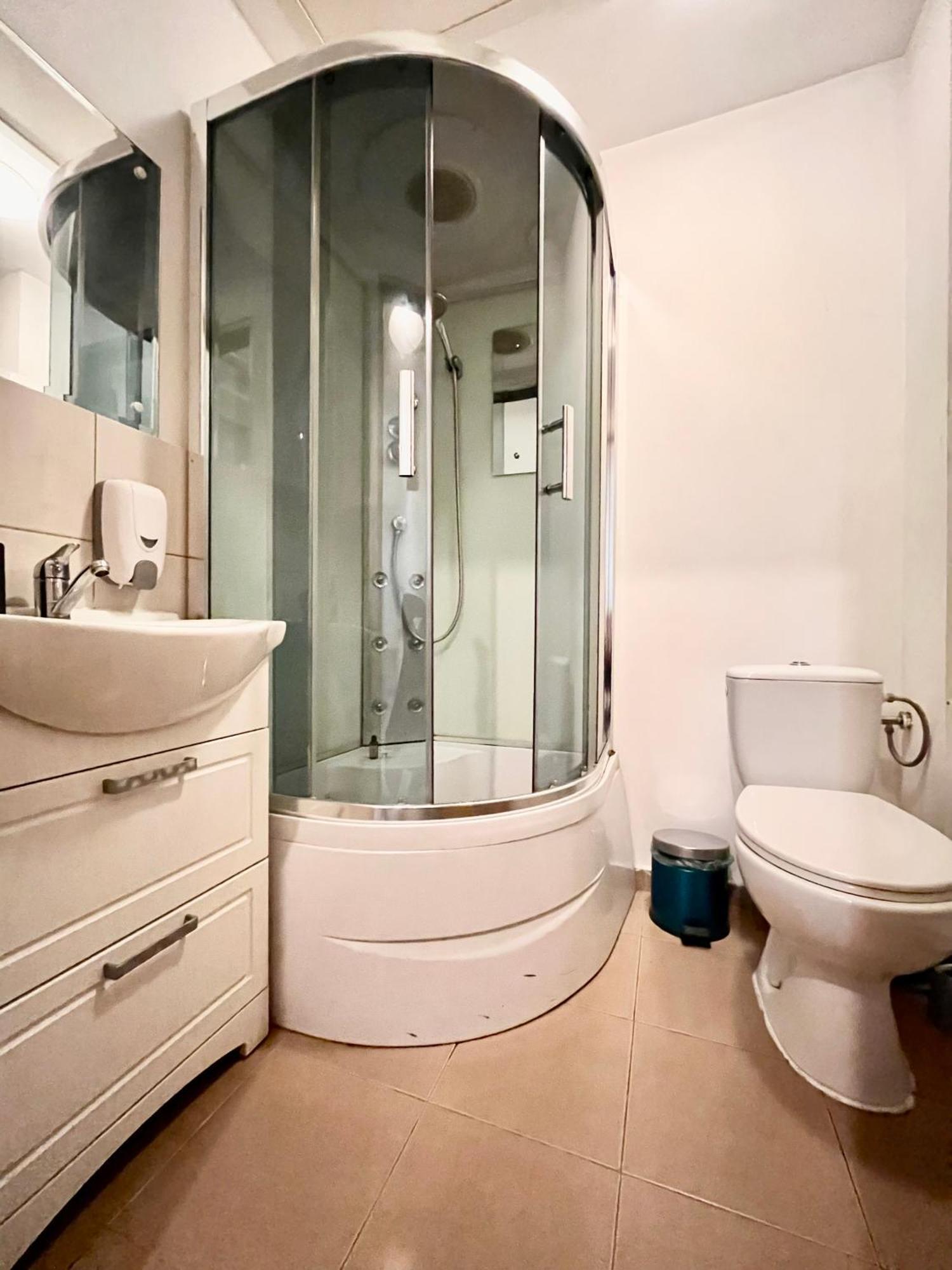 Old Town - Ultra Central Apartment Bucharest Luaran gambar